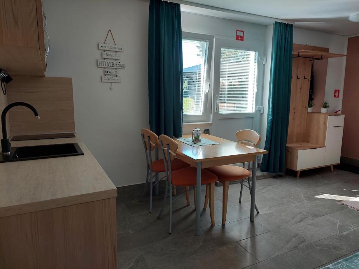 Studio Apartma Zirovnik سيركلجي نا جورينجسكيم المظهر الخارجي الصورة